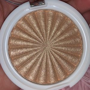 🆕 OFRA Cosmetics Rodeo Drive Highlighter